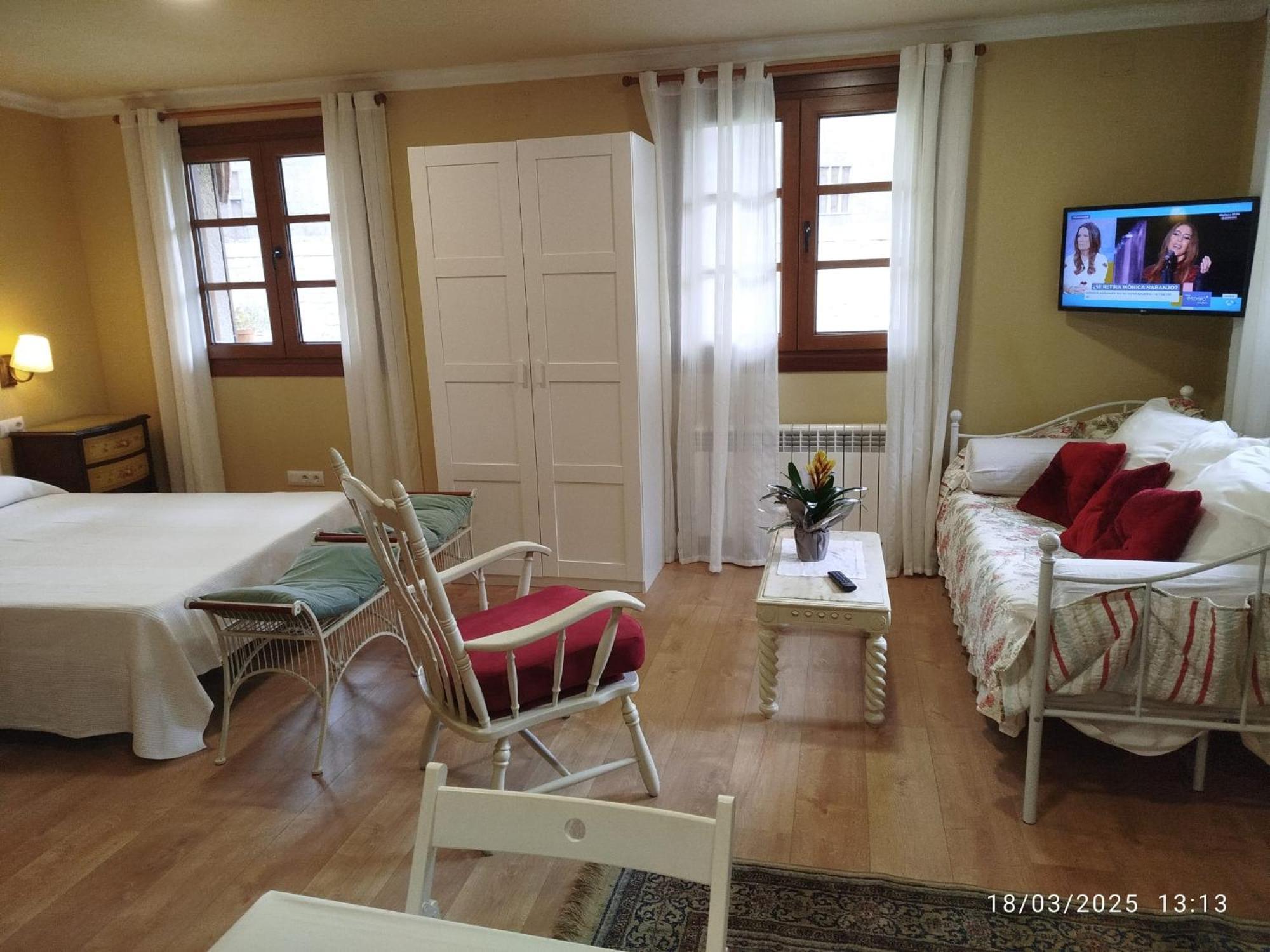 O Apartamento Do Xanza, Ideal Para Parejas Adaptado Movilidad Reducida Meis Екстериор снимка