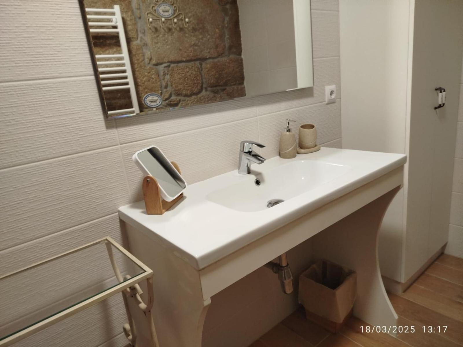 O Apartamento Do Xanza, Ideal Para Parejas Adaptado Movilidad Reducida Meis Екстериор снимка